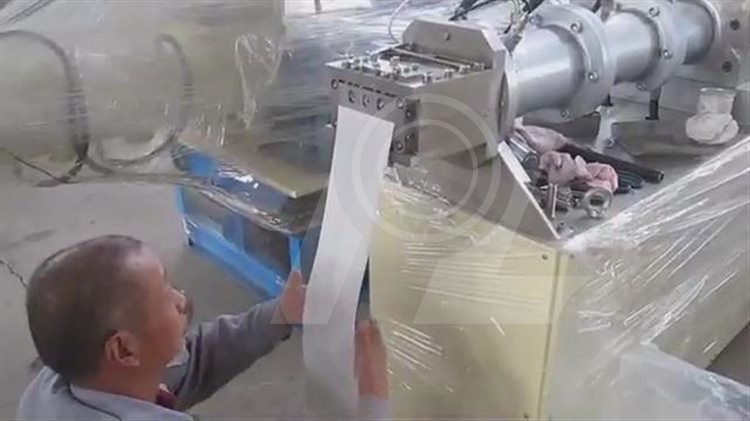 陶瓷片材擠出